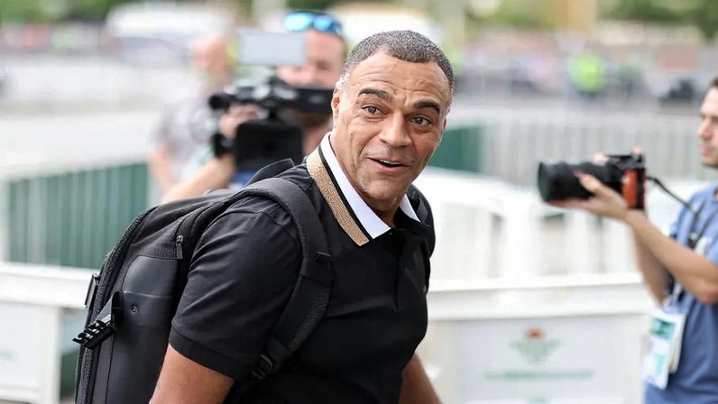 Denilson celebra união do grupo do Penta e reforça objetivo coletivo
