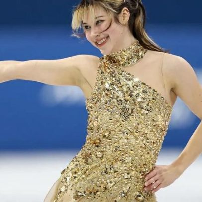 Alysa Liu vence ouro e encerra jejum de 24 anos na patinação