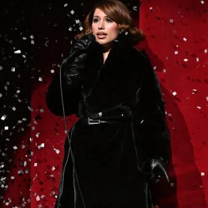 Raye fala sobre desilusão amorosa em canção Nightingale Lane