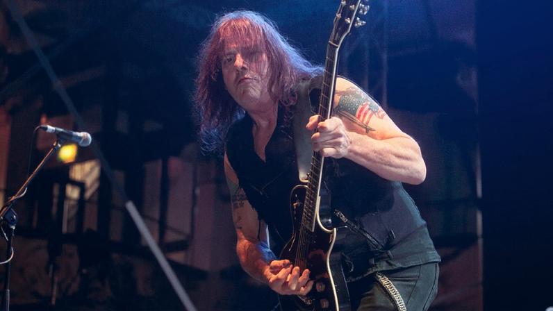 Ross 'the Boss' Friedman, do Manowar, é diagnosticado com ELA