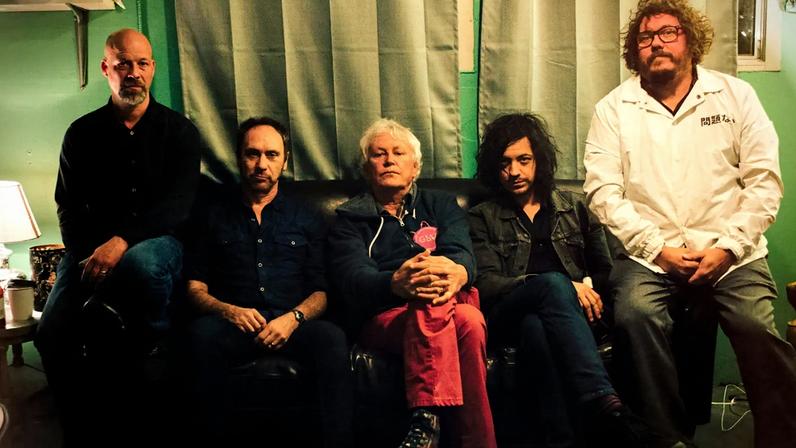 Guided By Voices lança single de estreia do 44º álbum