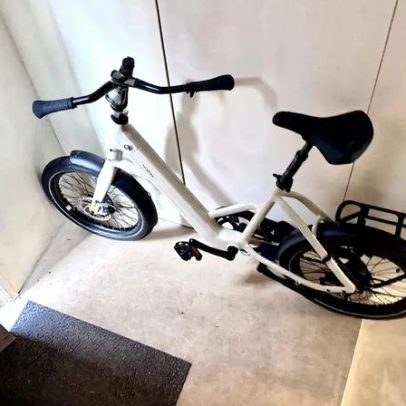 Tenways aperfeiçoa quase totalmente a e-bike urbana compartilhável