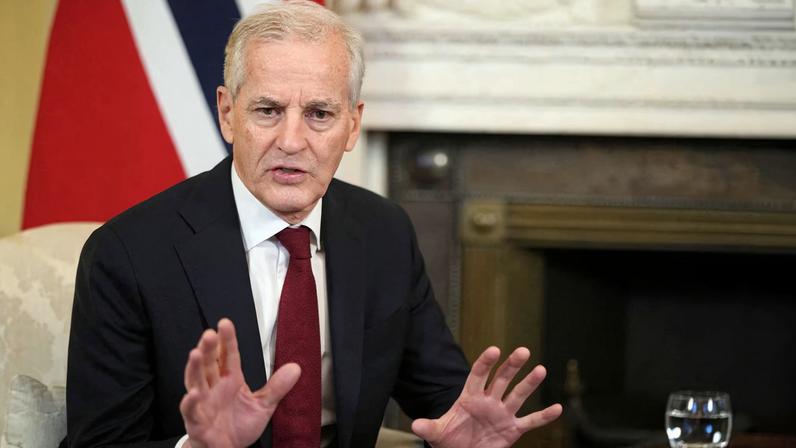 PM anuncia investigação sobre ligações de proeminentes noruegueses com Epstein