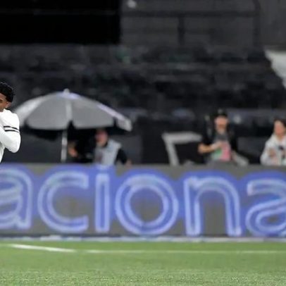 Fluminense vence Botafogo no Carioca após decisão de John Kennedy