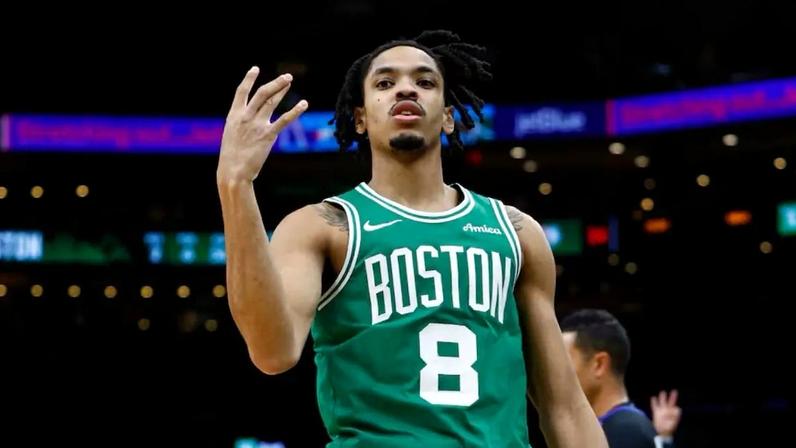 Celtics realizam trocas na trade deadline e assinam com jogador