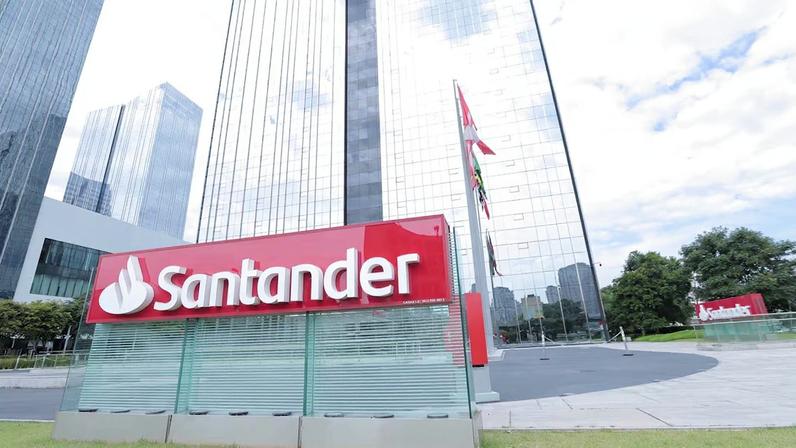 Atual sede do Santander Brasil em São Paulo, no Complexo JK: banco irá mudar de local a partir do segundo semestre de 2028.