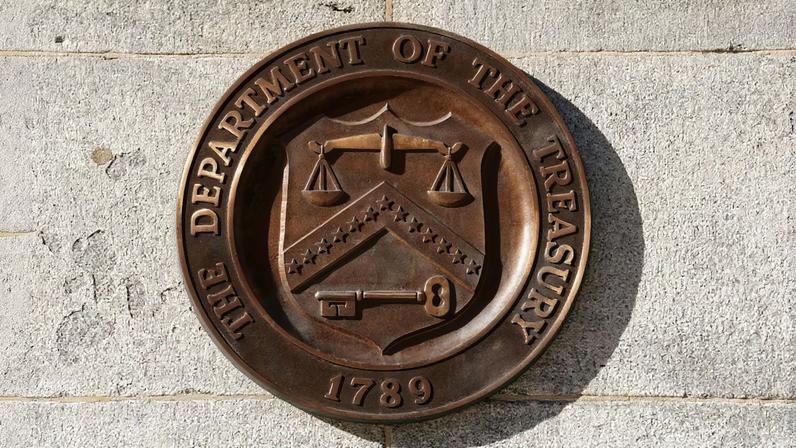 EUA aplicam sanções cibernéticas a russos e entidades dos Emirados Árabes Unidos