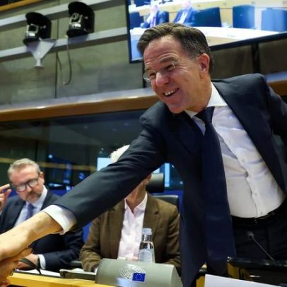 Rutte, da OTAN, encontra Zelenskiy em Kyiv, diz FT