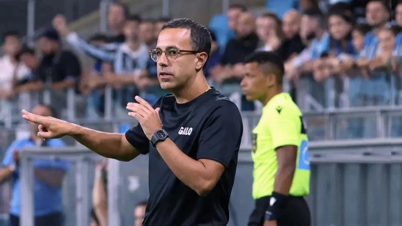 Lucas Gonçalves interino do Atlético (Foto: Edu Andrade / GazetaPress)