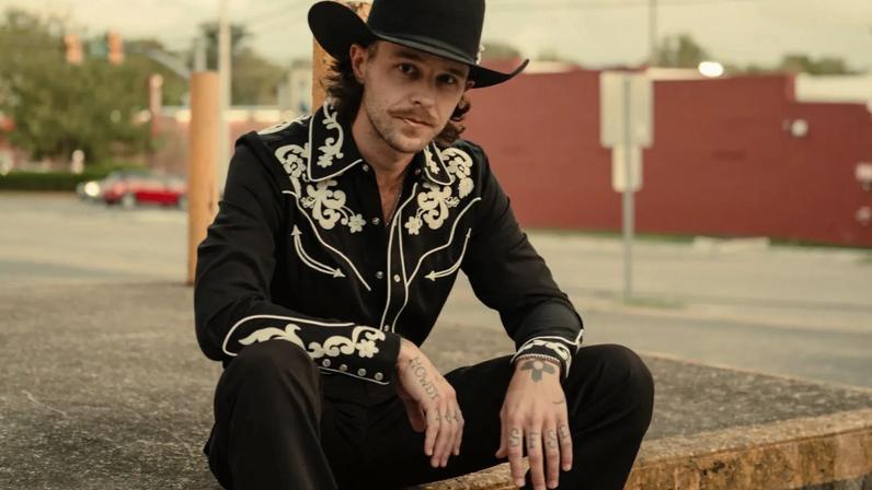 Tyler Halverson faz músicas de rodeio para millennials em novo álbum country