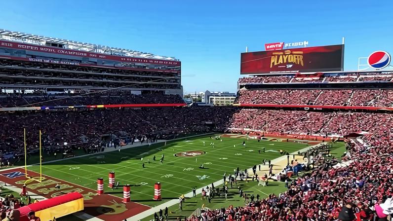 Levi's Stadium é a casa do San Francisco 49ers e dispõe de 70 mil assentos