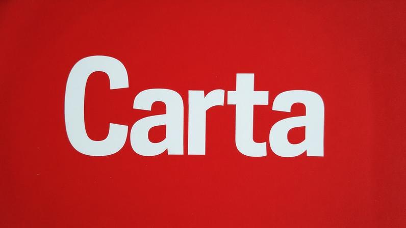 Proteja o celular no Carnaval sem perder a folia