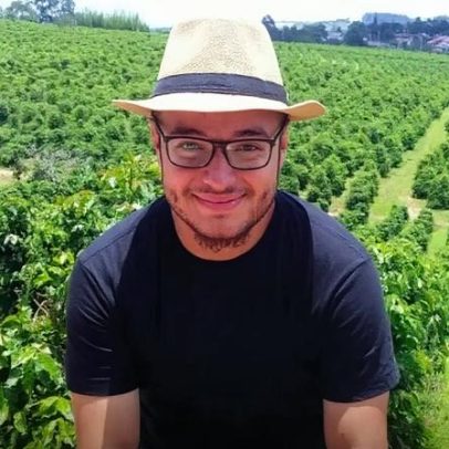 Engenheiro jovem estrutura rede de agroturismo com 40 atrativos e 13 artesãos