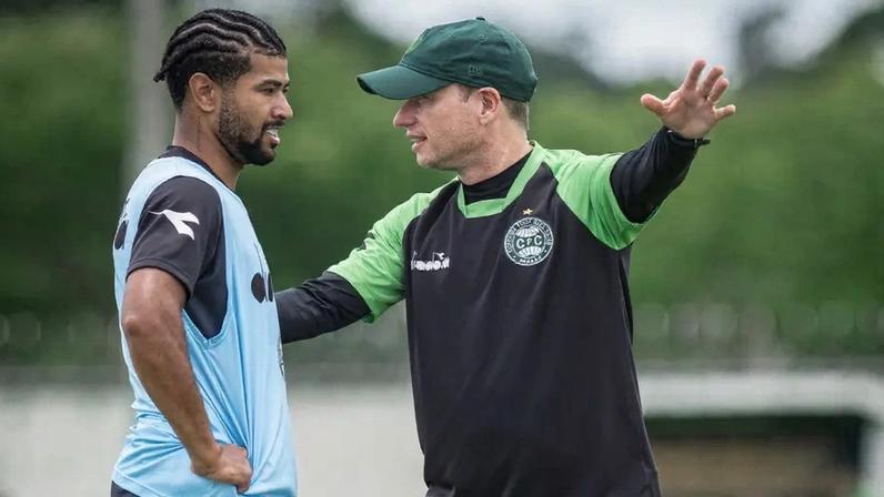 Lucas Ronier Fernando Seabra Coritiba