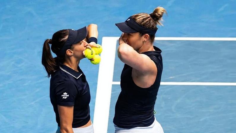 Stefani e Dabrowski são cabeças de chave 5 e enfrentam australianas em Dubai