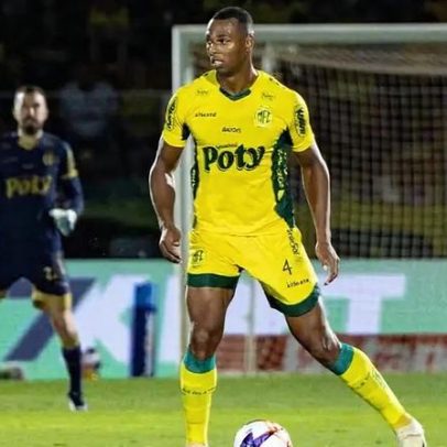 Ceará anuncia contratação de zagueiro que estava no Mirassol