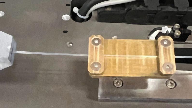 Um estiramento rápido altera a capacidade de transporte de calor de polímero