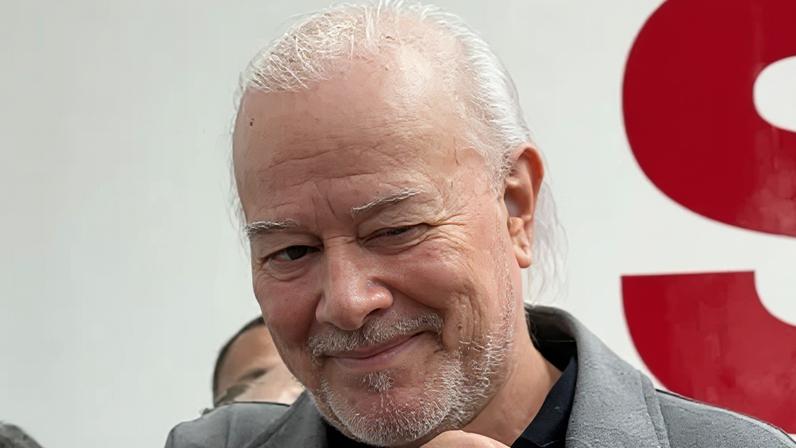 Presidente do São Paulo abre mão de cartão corporativo do clube