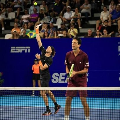 Melo vence Zverev e chega à 80ª final de ATP