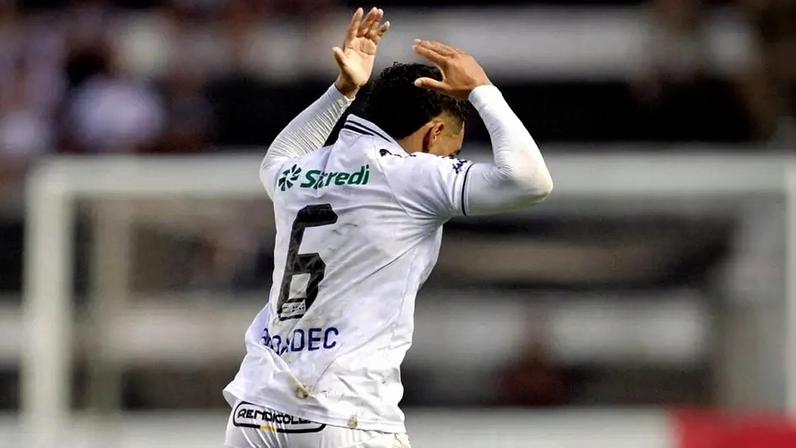 Moraes celebra primeiro gol pelo Operário-PR e comenta vantagem no mata-mata
