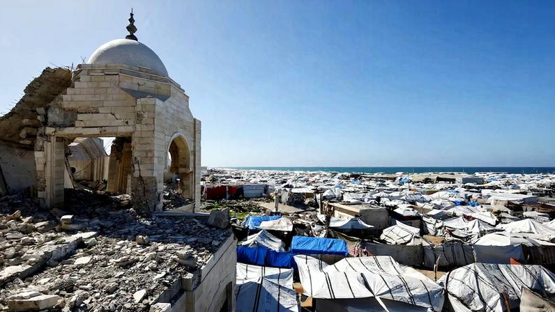 Ramadã começa em Gaza em meio às ruínas de mesquitas