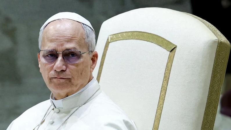 Papa Leão pede Rússia e EUA renovarem último tratado de armas nucleares