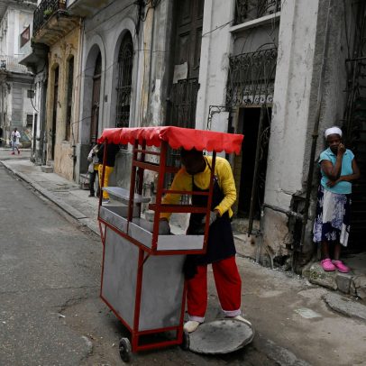 EUA aumentam ajuda a Cuba mesmo com restrição de combustível