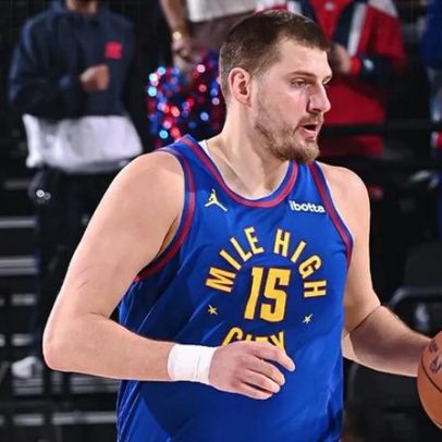 Candidatos ao MVP da NBA chegam ao limite de jogos