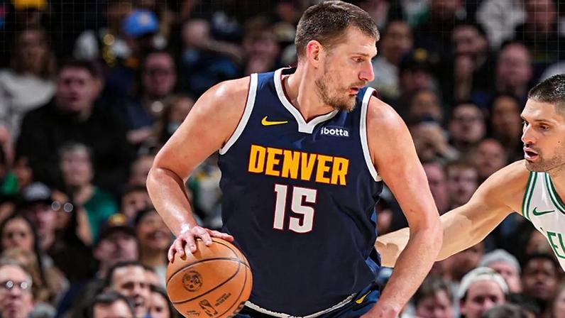 Nuggets esperam Jokic para retomar o título da NBA