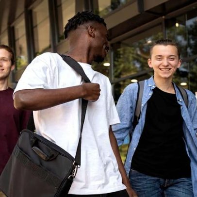 Volta às aulas afeta o emocional de adolescentes