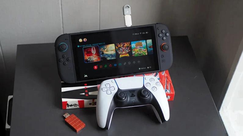 Adaptador USB compacto da GuliKit permite conectar controle PS5 ao Switch 2