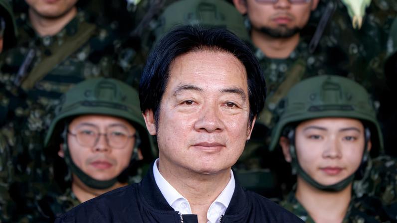 Presidente de Taiwan pede ao parlamento aprovação do orçamento especial de defesa