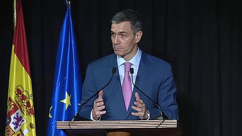 El presidente del Gobierno, Pedro Sánchez, este miércoles en Nueva Delhi (India).