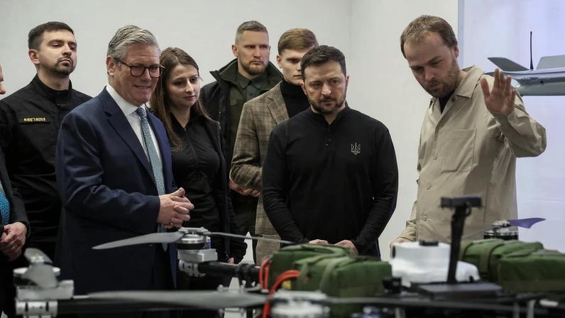 Ucrânia amplia exportação de armas e busca lucrar com tecnologia de guerra