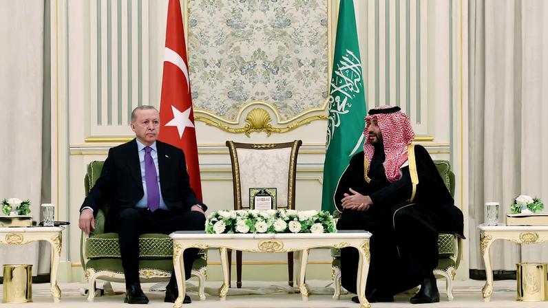 Turquia quer levar relações com a Arábia Saudita a novo patamar, diz Erdogan