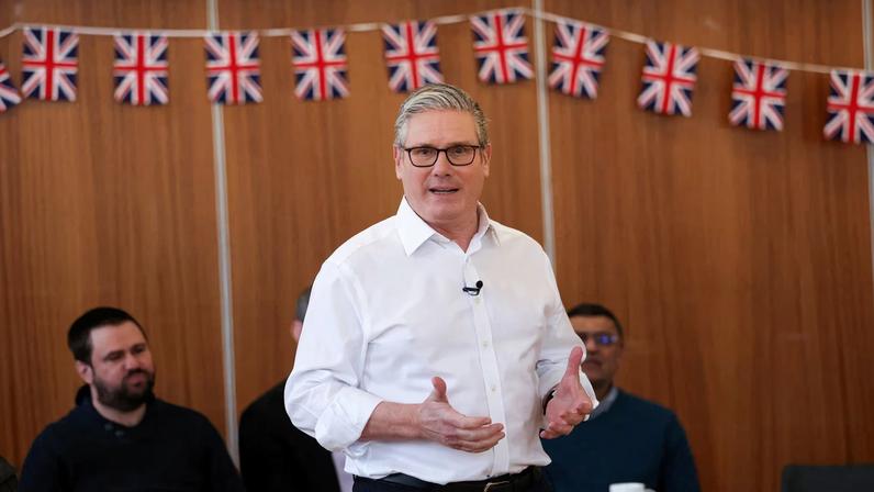 Starmer garante não abandonar seu mandato como primeiro-ministro