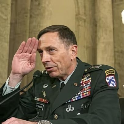 Petraeus prevê inúmeras minicrise na Venezuela