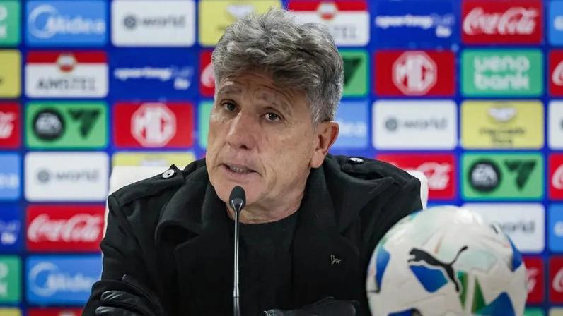 Renato Gaúcho em entrevista (Foto: Marcelo Gonçalves / Fluminense)