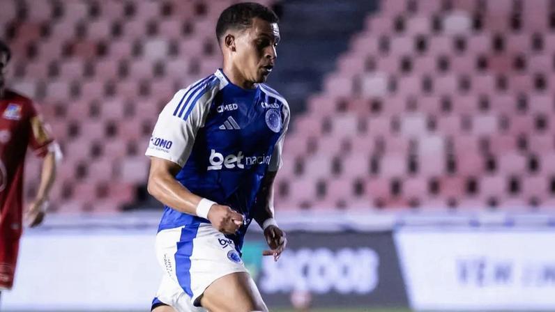Rodriguinho na partida entre Cruzeiro e Pouso Alegre, pelo Campeonato Mineiro (Foto: Gustavo Aleixo/Cruzeiro)