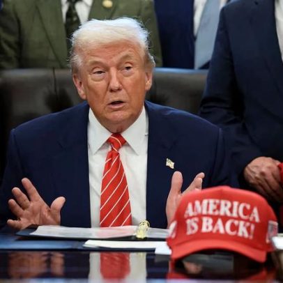 Trump diz que EUA estudam sanções com a Colômbia e reunião com Petro foi boa