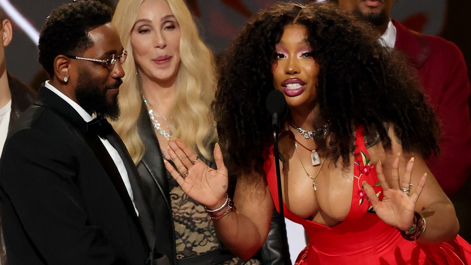 LOS ANGELES, CALIFORNIA - FEBRUARY 01: (L-R) Kendrick Lamar and SZA accept the Record Of The Year award for "luther" onstage during the 68th GRAMMY Awards at Crypto.com Arena on February 01, 2026 in Los Angeles, California. (Photo by Kevin Winter/Getty Images for The Recording Academy)