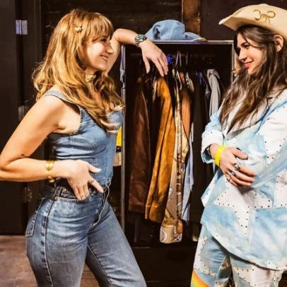 Nos bastidores com Margo Price e Pearl Charles em Nova York