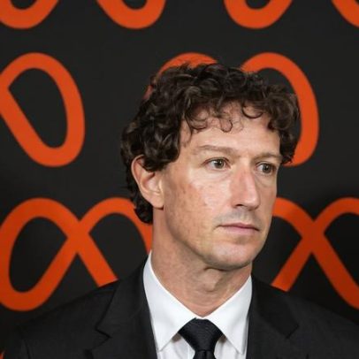 Mark Zuckerberg depõe enquanto redes sociais vão a julgamento