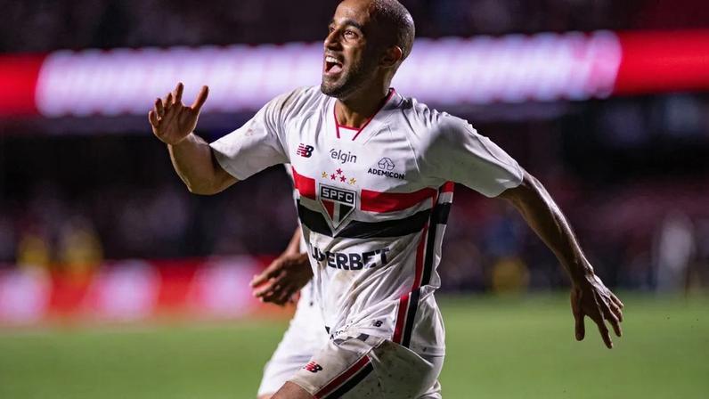 São Paulo vence Grêmio e assume liderança no Brasileirão