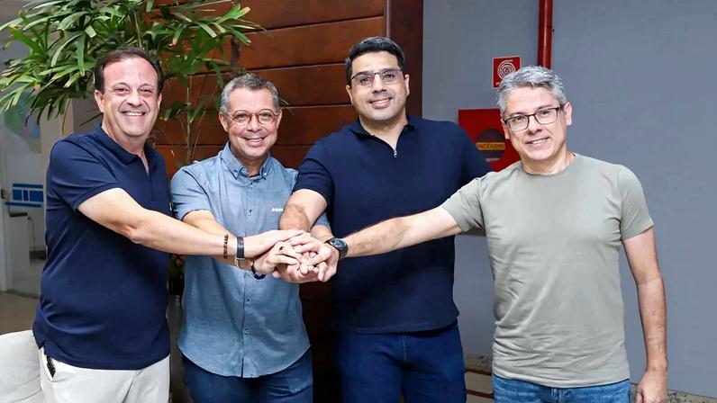 O ex-deputado André Moura, o governador Fabio Mitidieri, o deputado Jefferson Andrade e o senador Alessandro Vieira, em encontro que anunciou aliança nas eleições de 2026 - Foto: Reprodução/Instagram