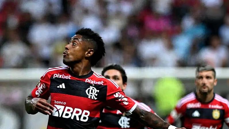 Patrocínio do Flamengo pelo BRB deve ser afetado por crise do Master. (Foto: André Borges / EFE)