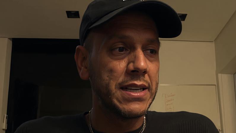 Ex-Vasco Souza afirma que São Januário precisa de limpeza espiritual