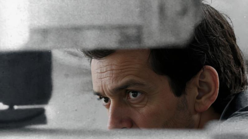 De Olhos Bem Fechados: a fronteira invisível da perversidade