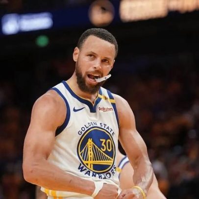 Curry projeta arrancada do Warriors nos playoffs