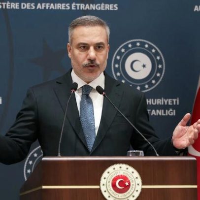 Turquia defende atualização da união aduaneira com a UE na visita de comissário